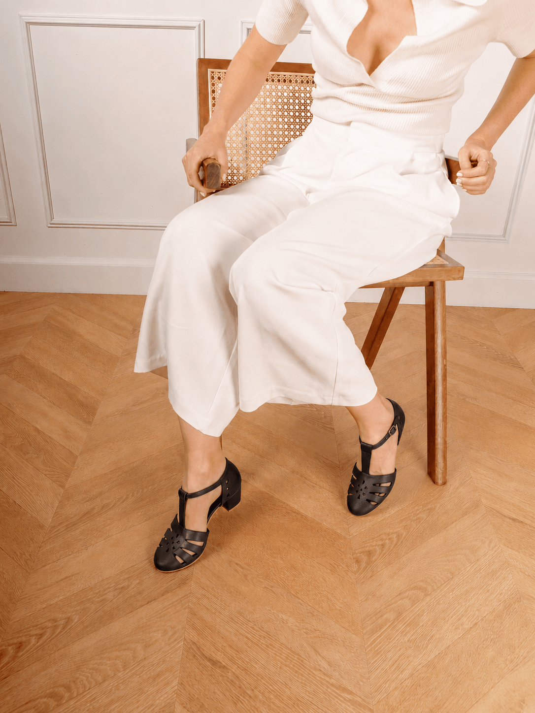 Donna Up - Schwarze Ledersandalen mit Absätzen