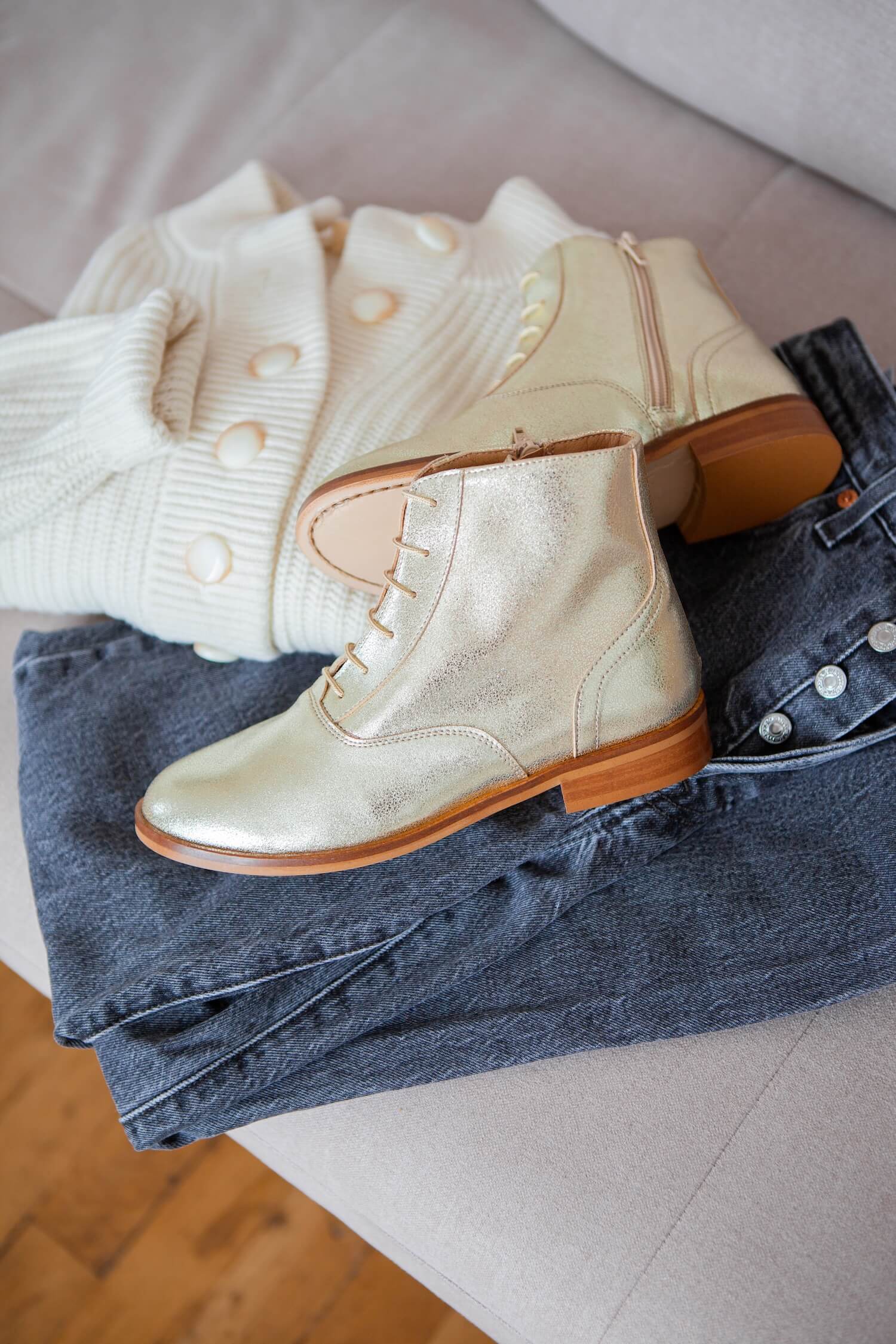 Suzanne - Gold Vegan Boots – Swivells