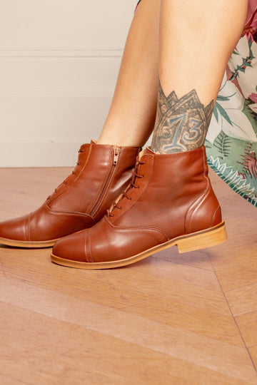 Mama Chestnut - Braune Stiefeletten aus Leder