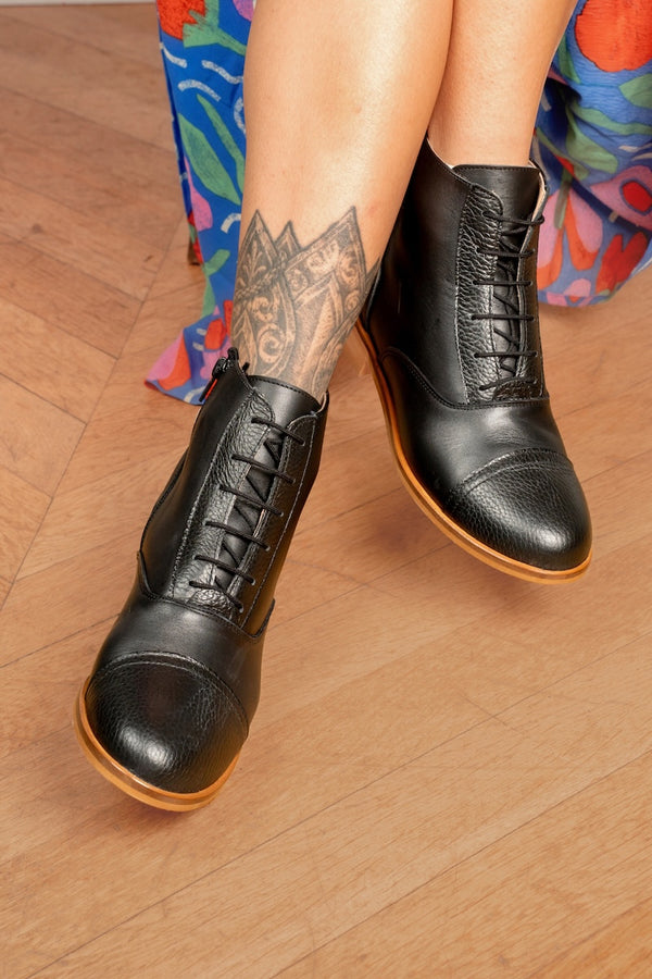 Mama Poppy - Schwarze Stiefeletten aus Leder